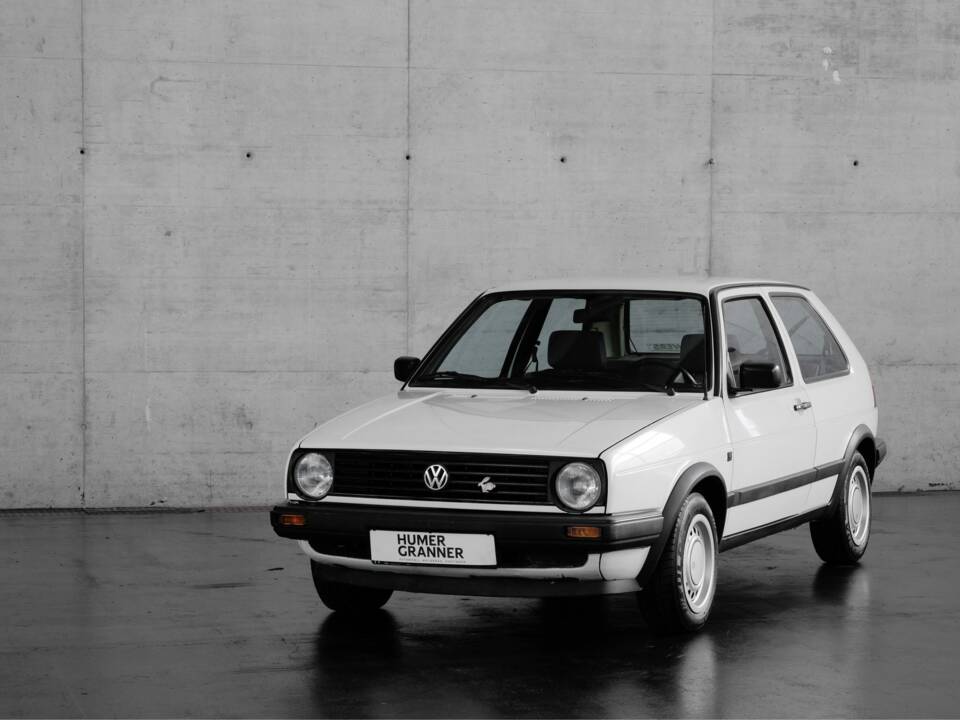 Image 2/41 of Volkswagen Golf Mk II 1.3 (1989)