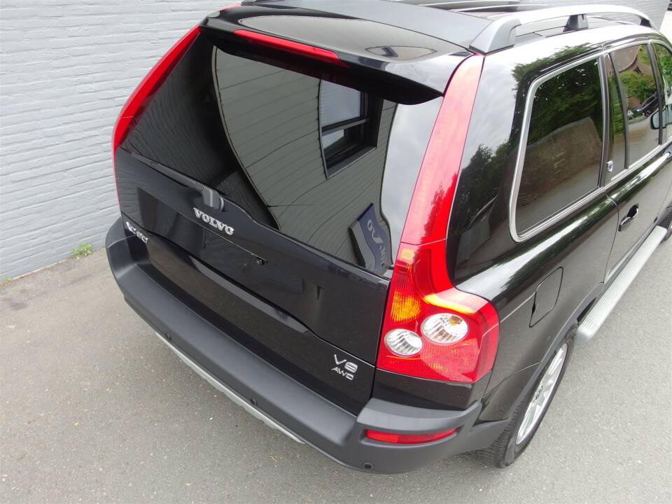 Bild 10/97 von Volvo XC90 V8 (2005)