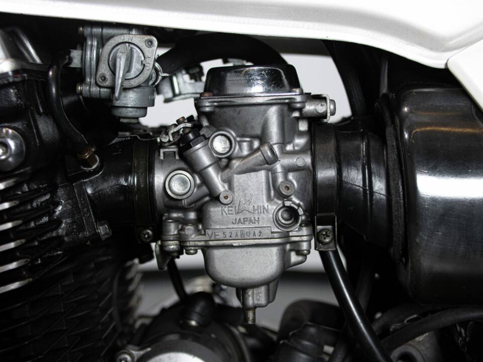 Immagine 48/50 di Honda CBX 550 F (1982)