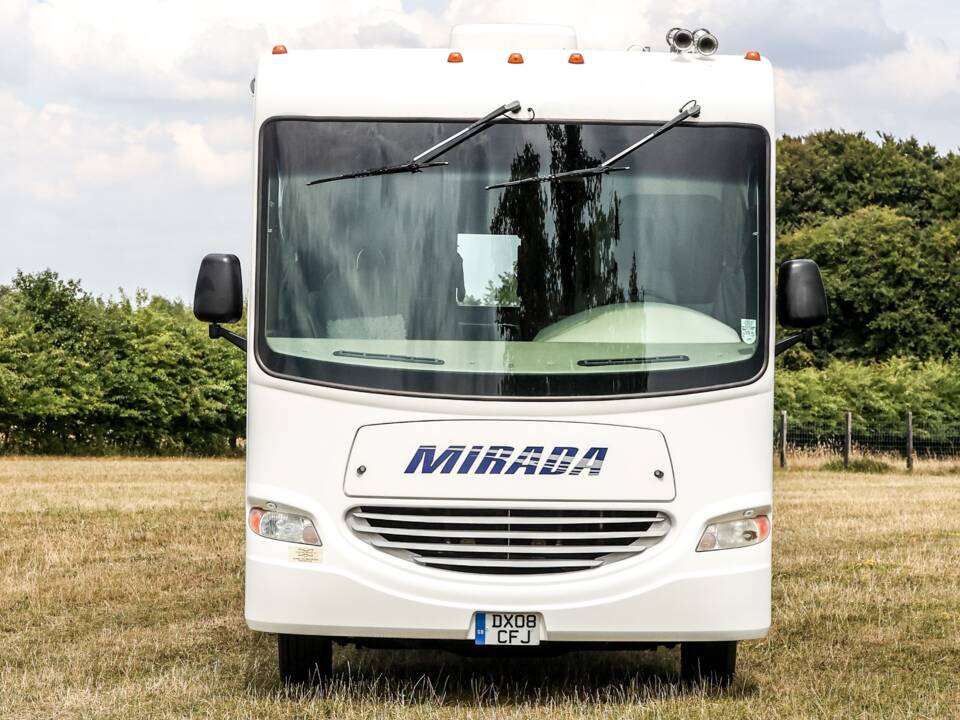 Immagine 6/28 di Coachmen Mirada 350 DS (2008)