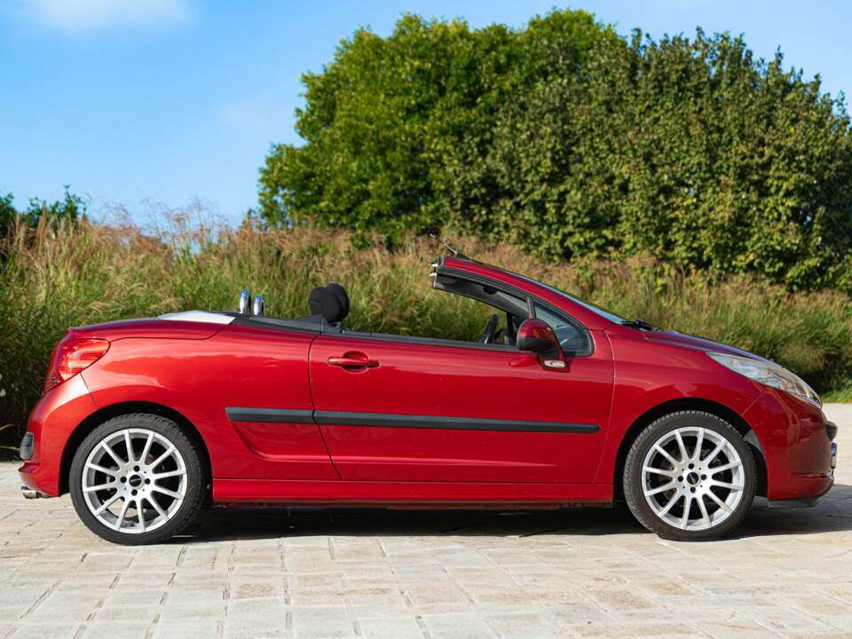 Image 4/50 of Peugeot 207 CC 1.6 VTi (2008)