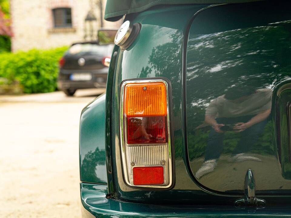 Image 31/85 of Rover Mini Cabriolet (1996)