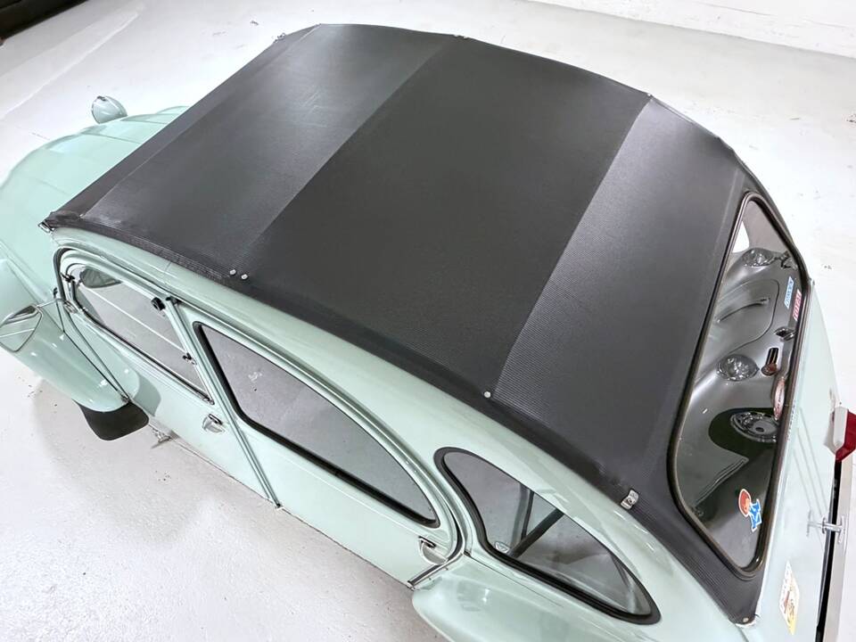 Image 13/38 of Citroën 2 CV 6 (1982)