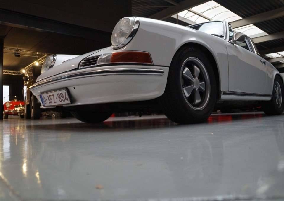 Image 41/50 of Porsche 911 2.4 S &quot;Ölklappe&quot; (1972)