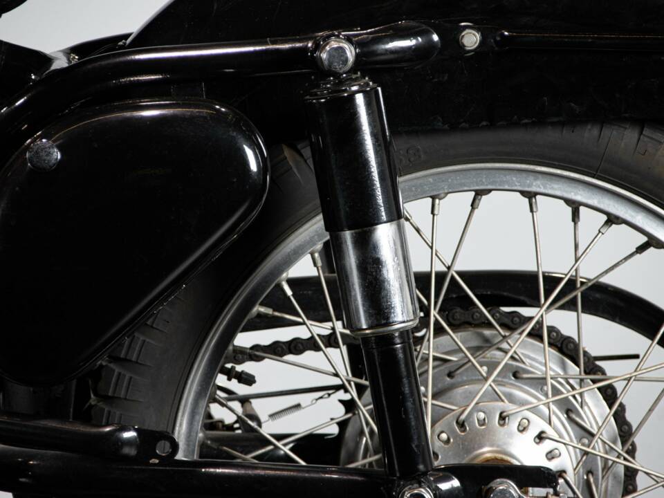 Imagen 21/50 de Gilera Saturno (1963)