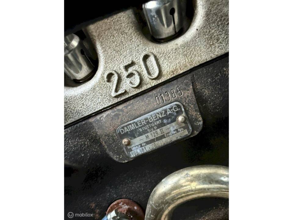 Afbeelding 30/36 van Mercedes-Benz 250 SE (1966)