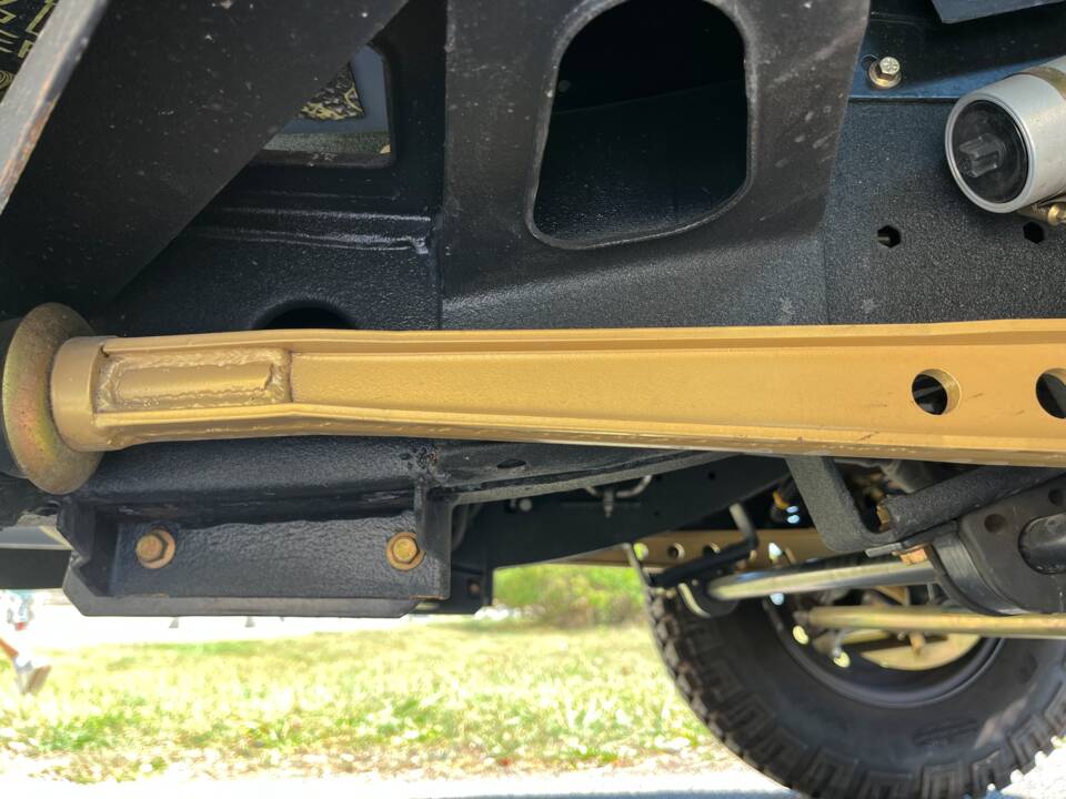 Bild 29/100 von Land Rover Defender 110 (2014)