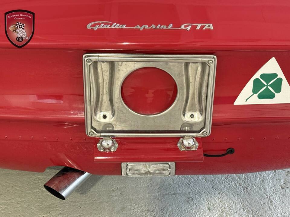 Immagine 53/53 di Alfa Romeo Giulia GT 1300 Junior (1970)