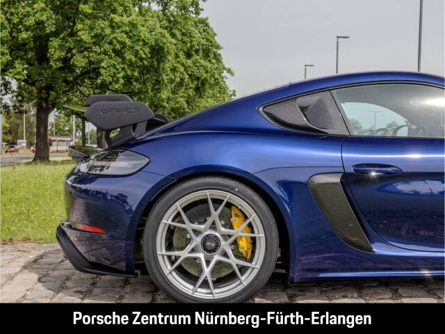 Image 16/50 of Porsche 718 Cayman GT4 RS Weissach (2025)