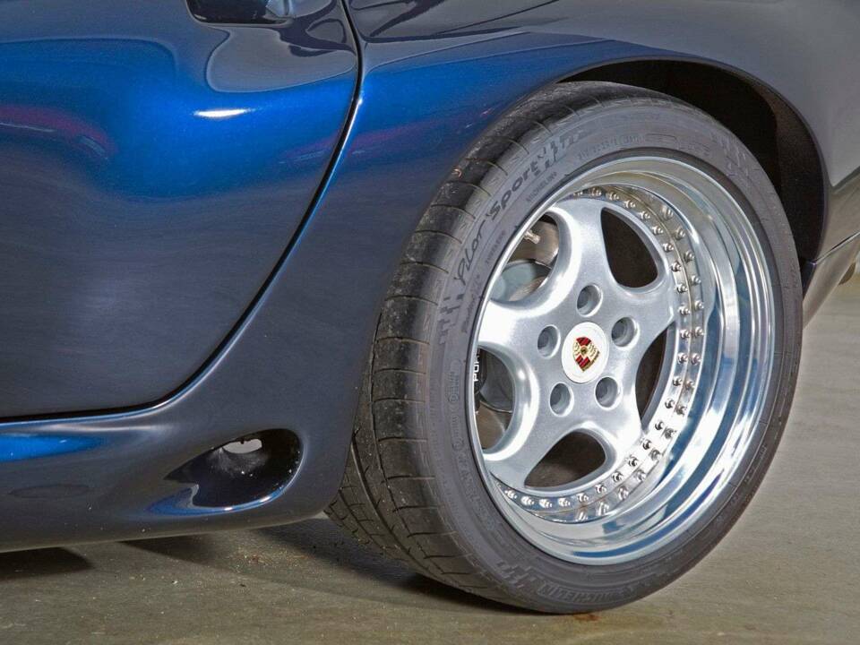 Imagen 9/20 de Porsche 928 GT (1991)