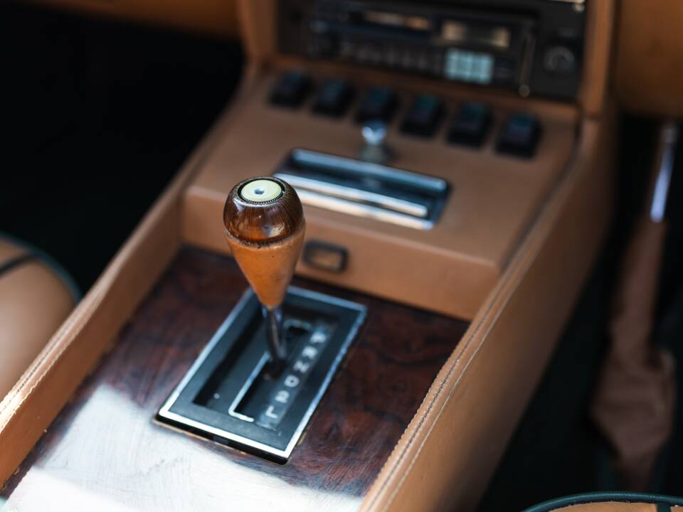 Bild 34/37 von Aston Martin V8 Volante (1979)