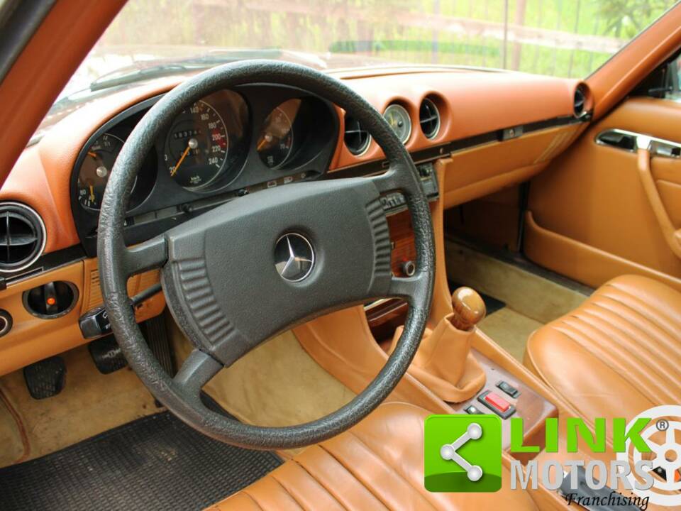 Image 9/10 of Mercedes-Benz 350 SL (1979)