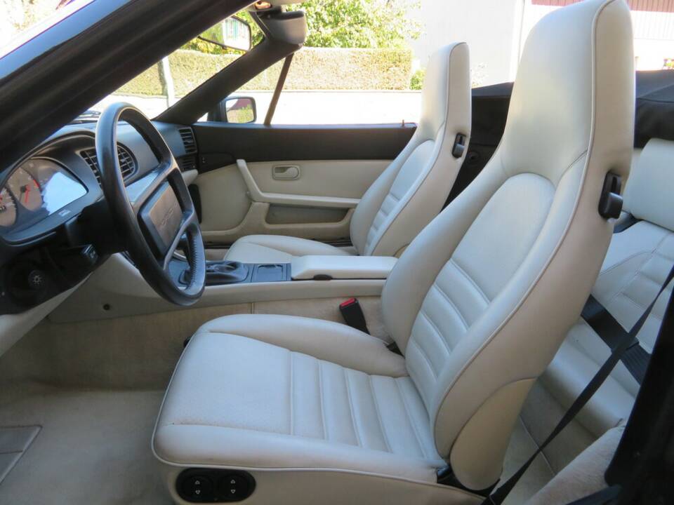 Image 6/18 de Porsche 944 S2 (1990)