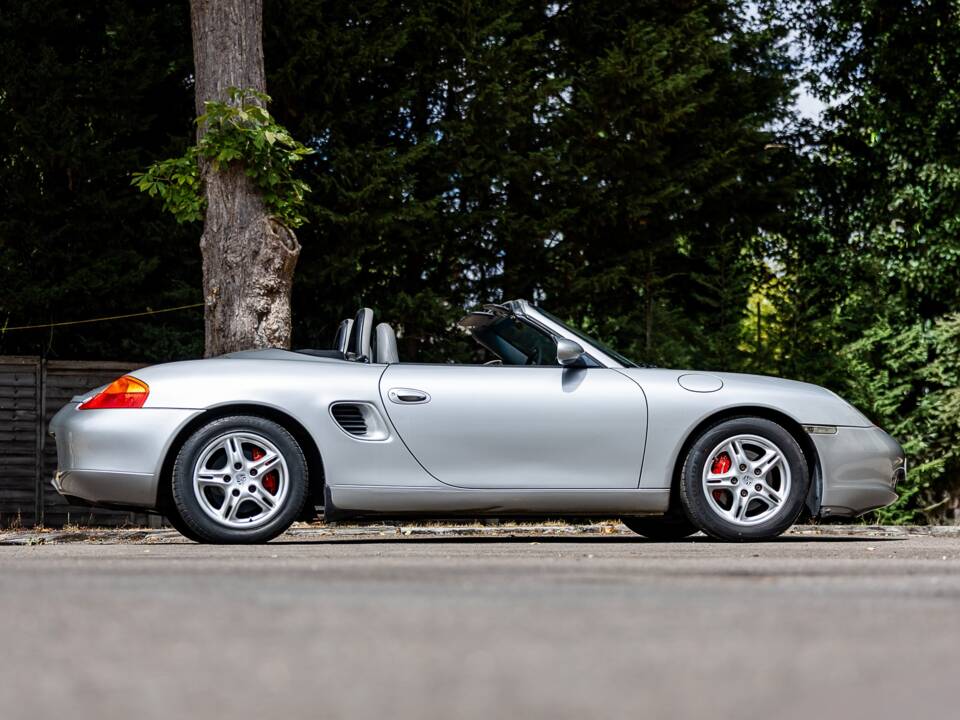 Afbeelding 2/50 van Porsche Boxster (1998)