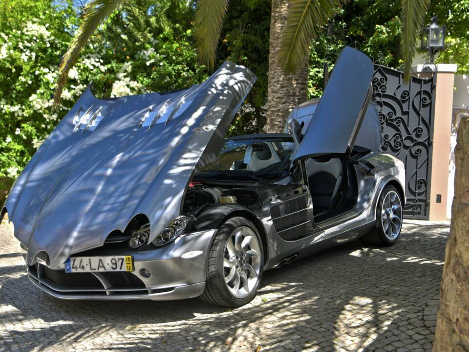 Afbeelding 30/50 van Mercedes-Benz SLR McLaren (2009)