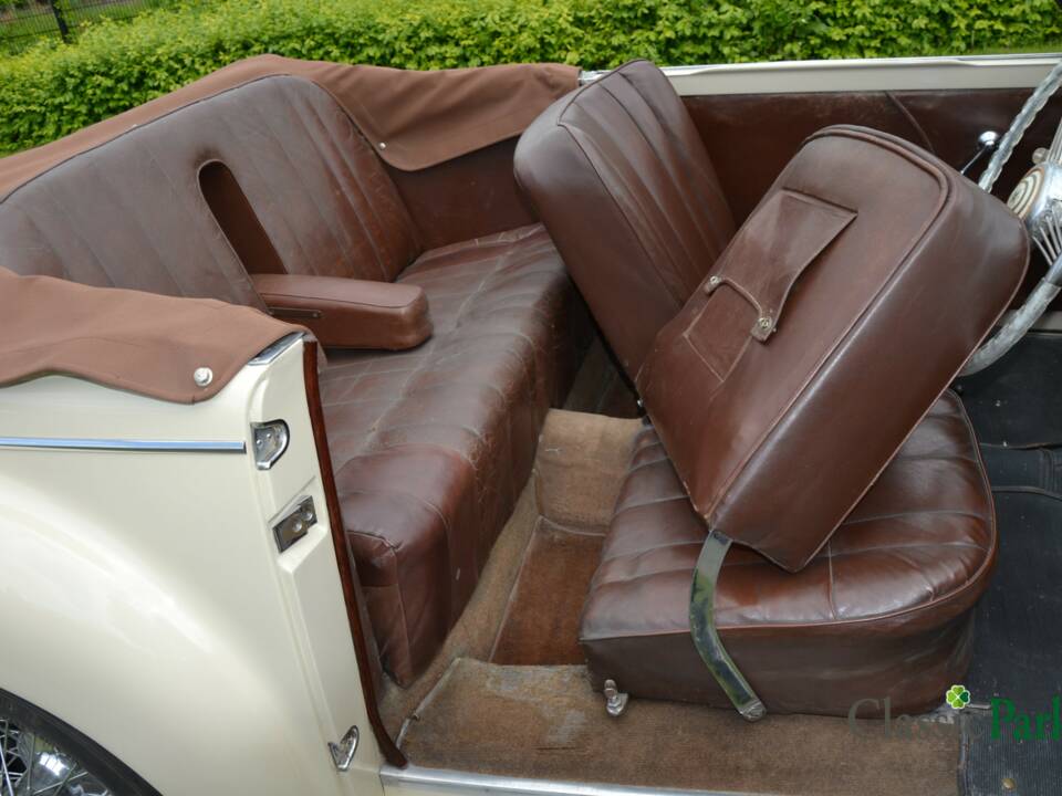 Image 30/50 of Delahaye 135M Worblaufen (1947)