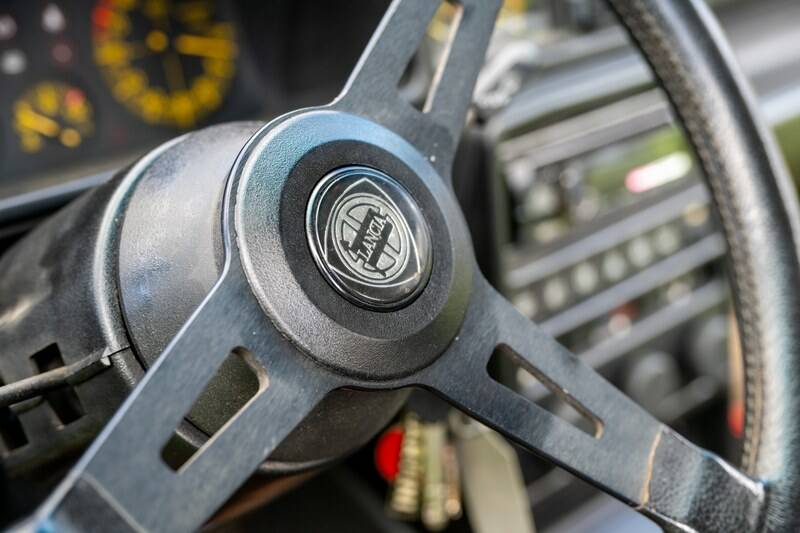 Bild 79/105 von Lancia Delta HF Integrale 16V (1990)