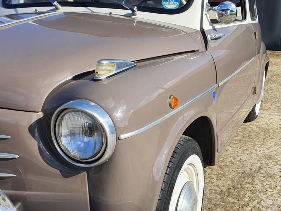 Afbeelding 12/38 van FIAT 600 D (1960)