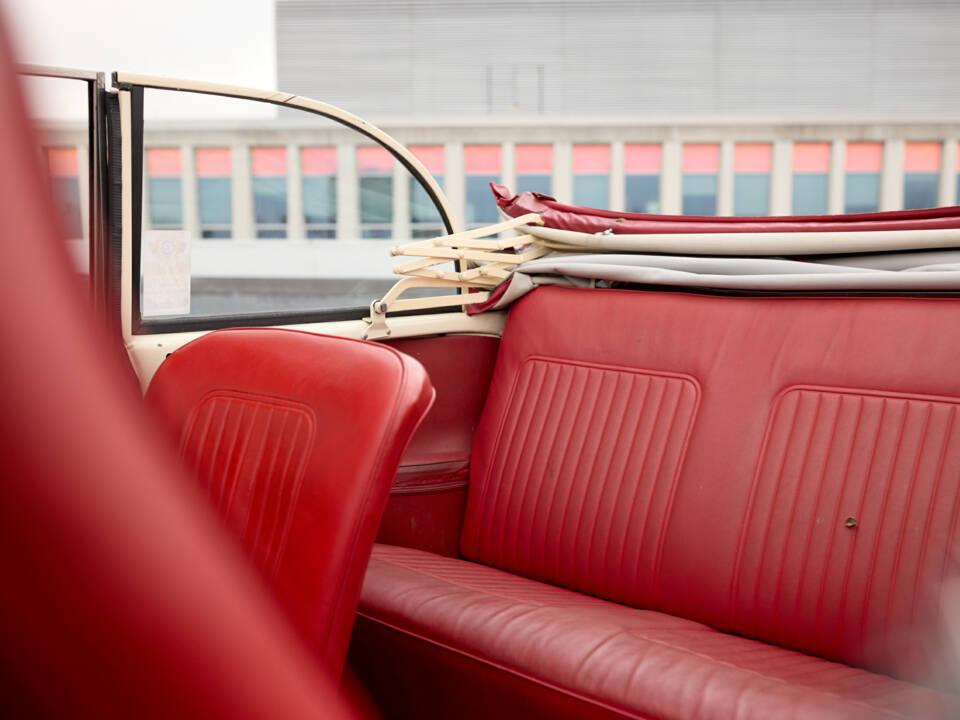 Bild 17/22 von Morris Minor 1000 (1958)