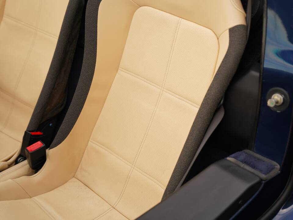 Image 18/50 of Lotus Elise 111S (2004)