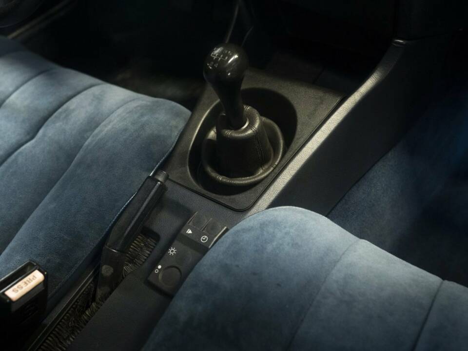 Bild 8/15 von Opel Monza 3,0 E (1983)