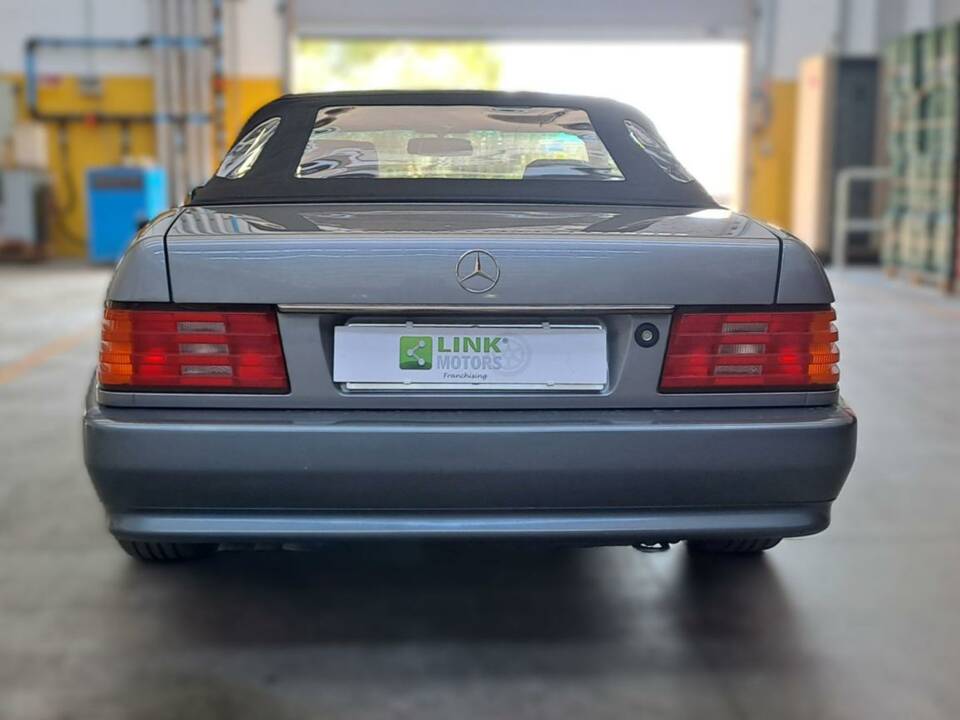 Image 8/50 de Mercedes-Benz 300 SL-24 (1992)