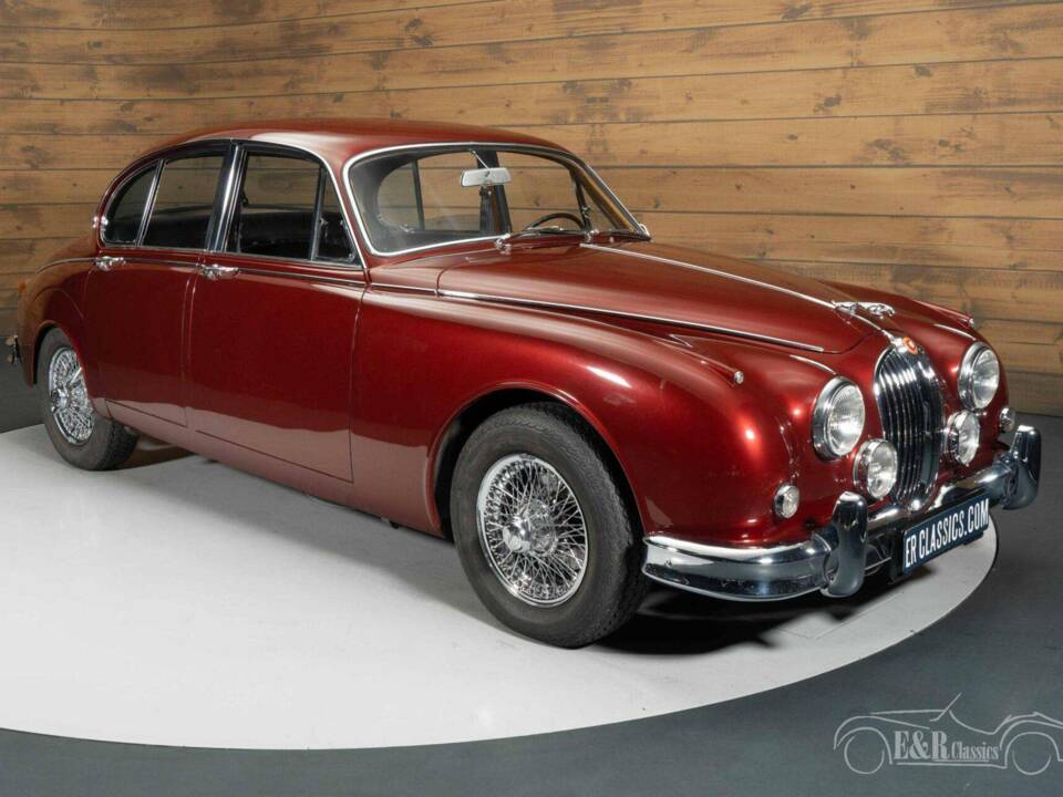 Image 4/19 de Jaguar Mk II 3.8 (1964)