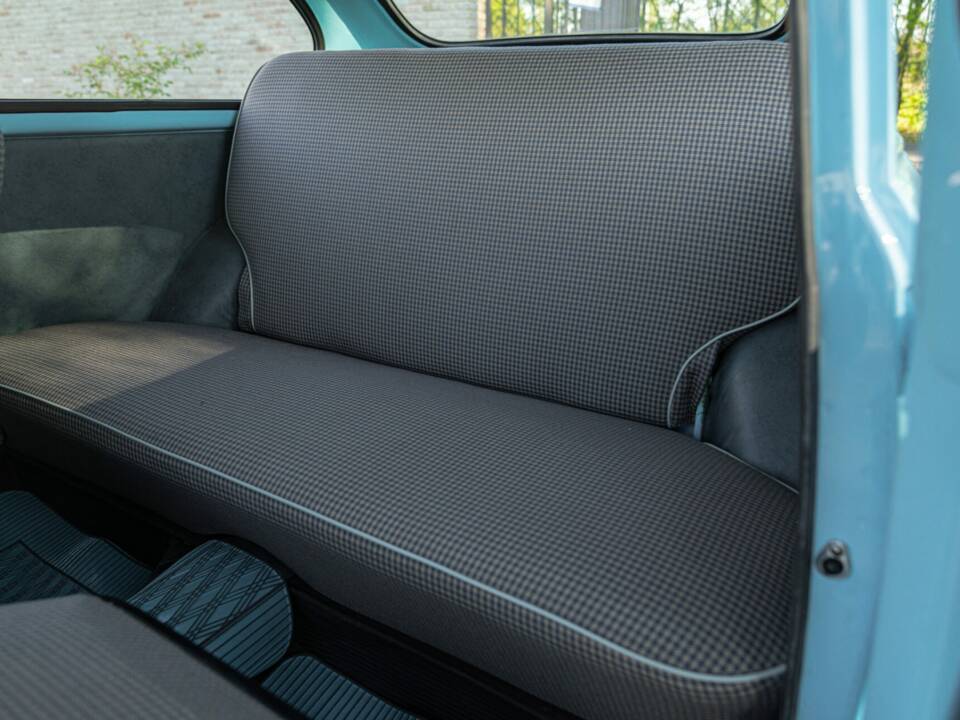 Image 28/49 of FIAT 600 (1957)