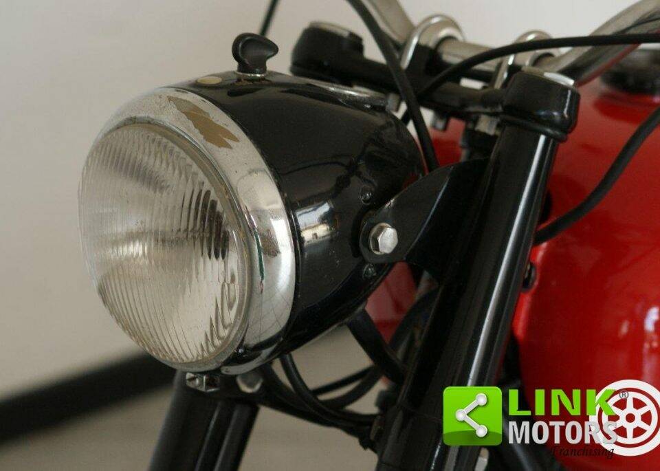 Afbeelding 7/19 van Gilera B 300 (1976)
