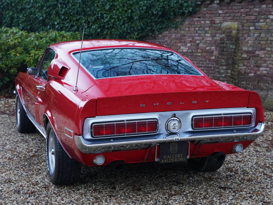 Image 2/50 de Ford Shelby GT 350 (1968)