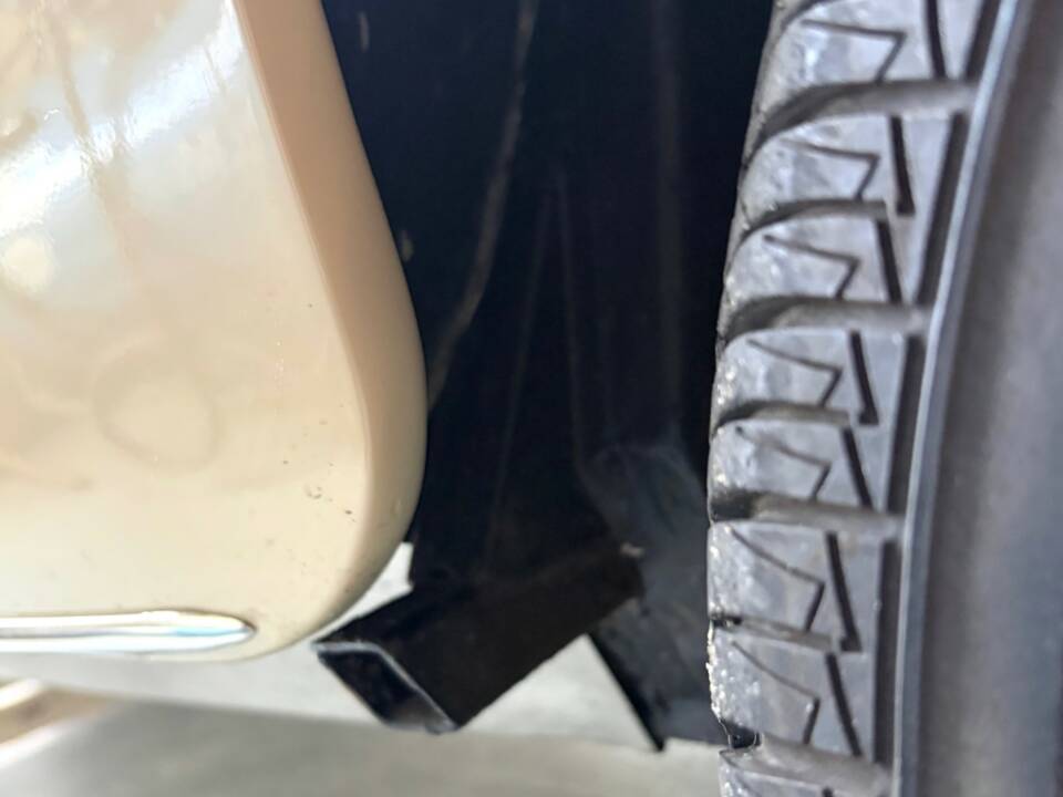 Bild 30/32 von Citroën DS 23 Pallas (1973)