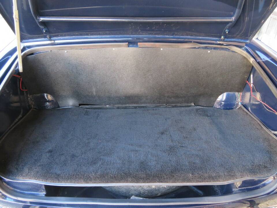 Afbeelding 14/18 van Triumph TR 4A IRS (1967)