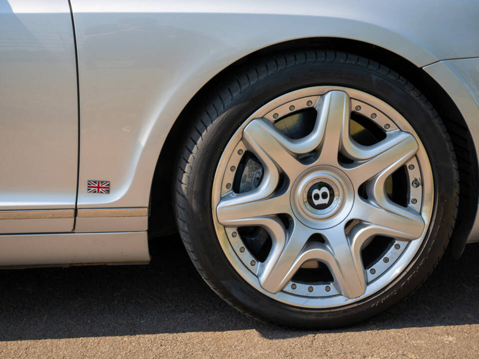 Image 12/12 of Bentley Continental GTC (2008)