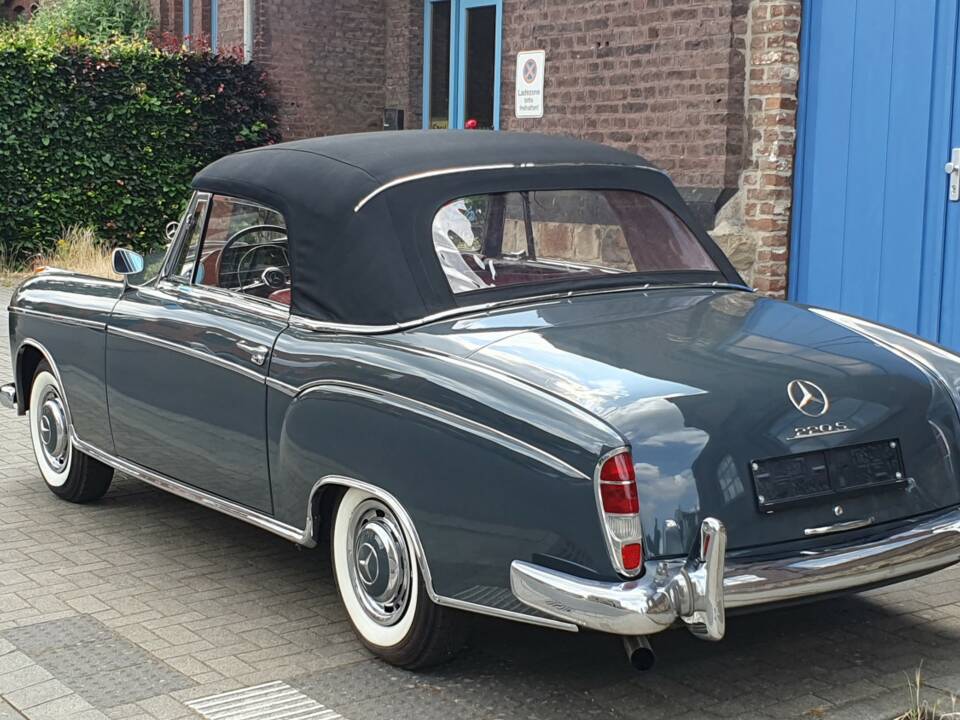 Bild 57/73 von Mercedes-Benz 220 S Cabriolet (1957)