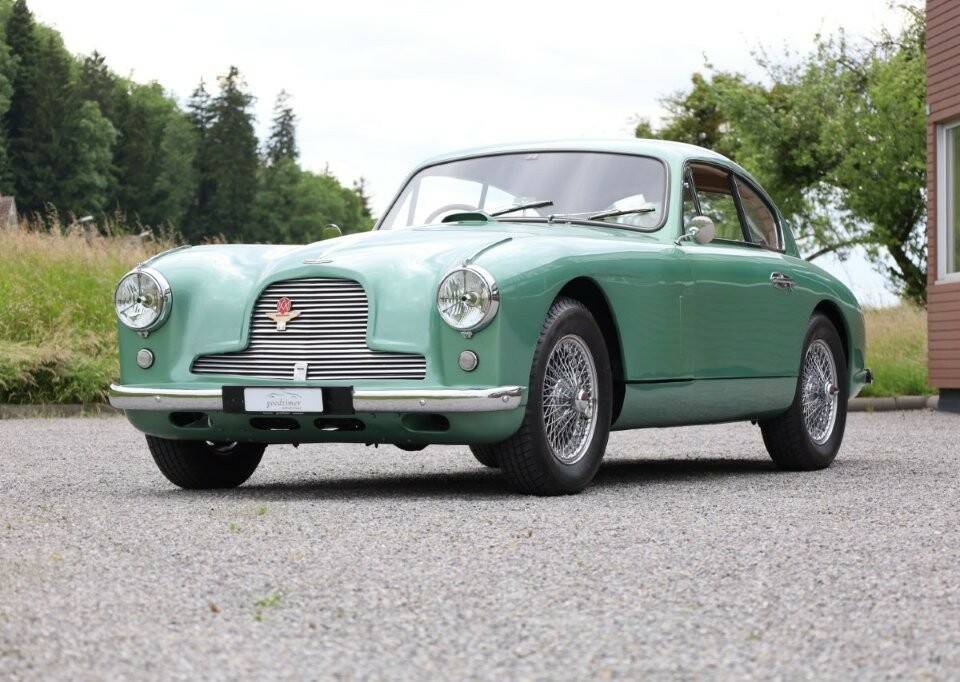 Bild 1/36 von Aston Martin DB 2&#x2F;4 Mk I (1954)