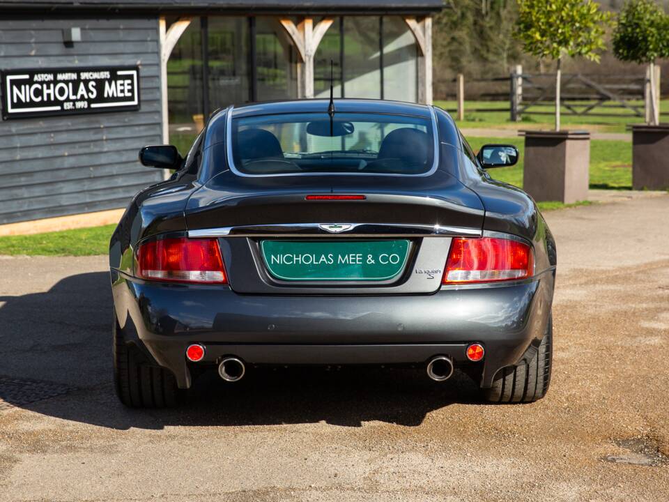 Image 12/92 of Aston Martin V12 Vanquish S (2007)