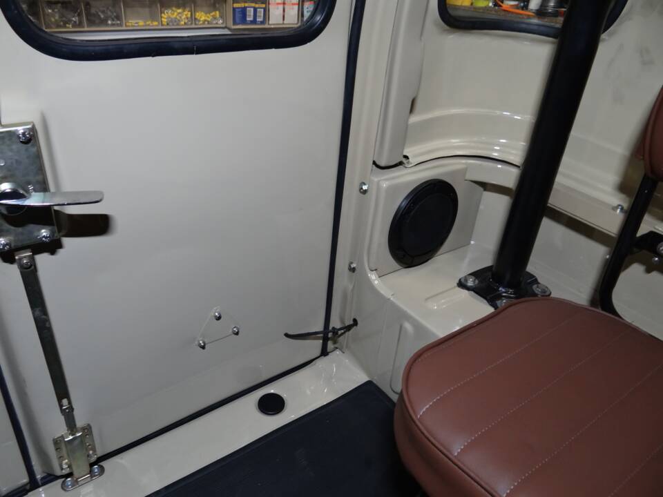 Afbeelding 26/31 van Toyota Land Cruiser BJ 43 (1979)