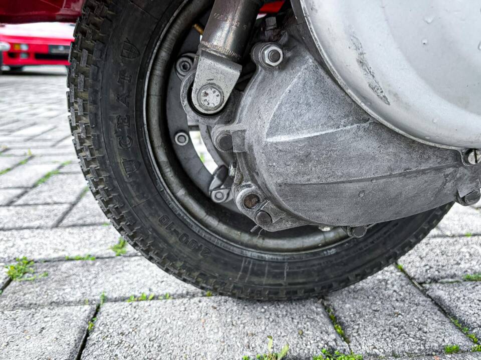 Image 24/27 of Piaggio Vespa 90 SS (1965)