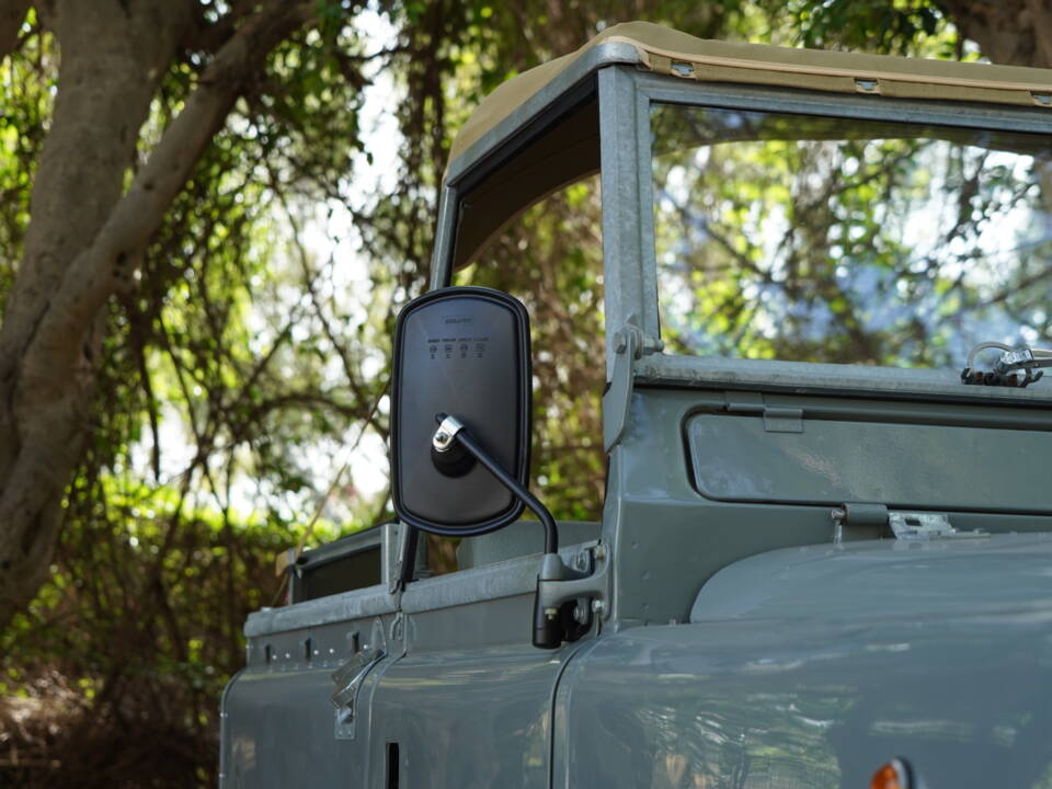 Bild 28/79 von Land Rover 88 (1963)