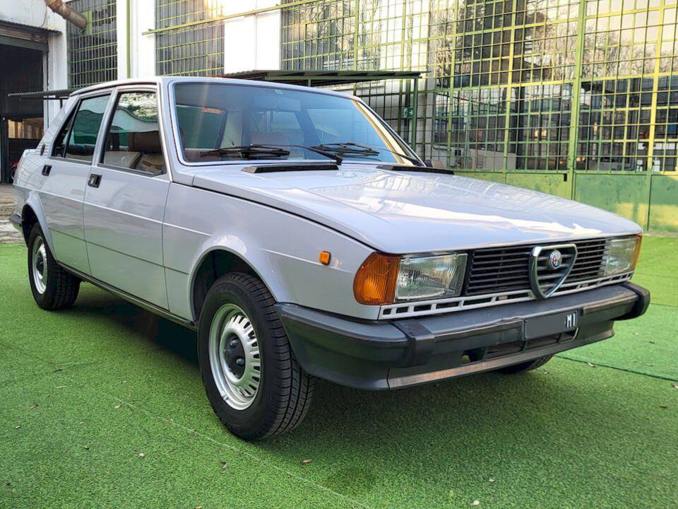 Bild 7/52 von Alfa Romeo Giulietta 1.3 (1979)