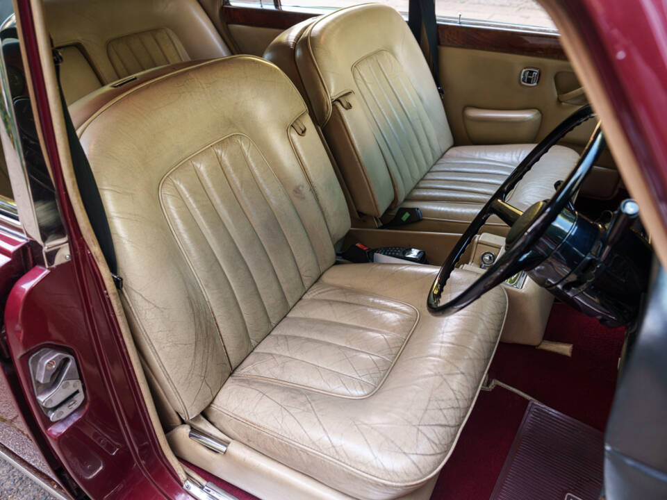 Imagen 23/32 de Rolls-Royce Silver Shadow II (1978)