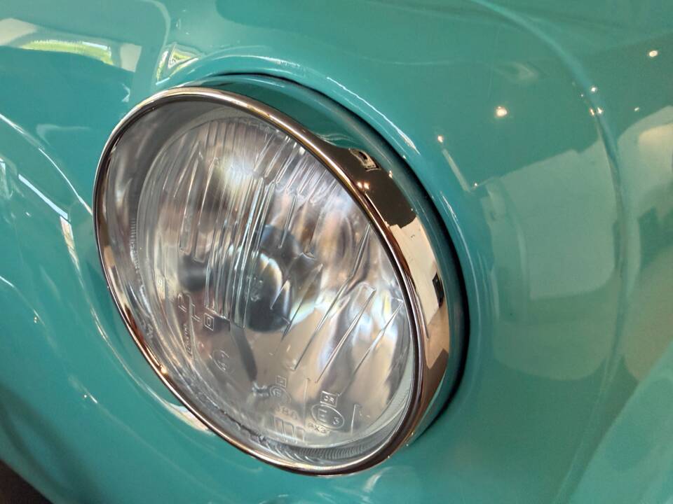 Image 89/90 of FIAT Ghia 500 Jolly (1970)