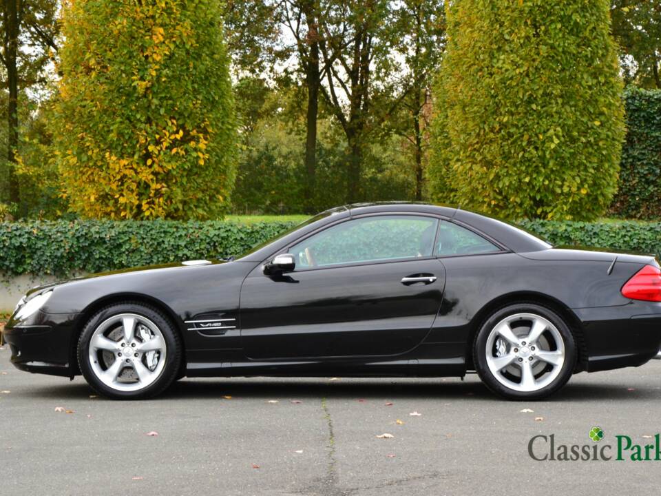 Immagine 5/50 di Mercedes-Benz SL 600 (2004)