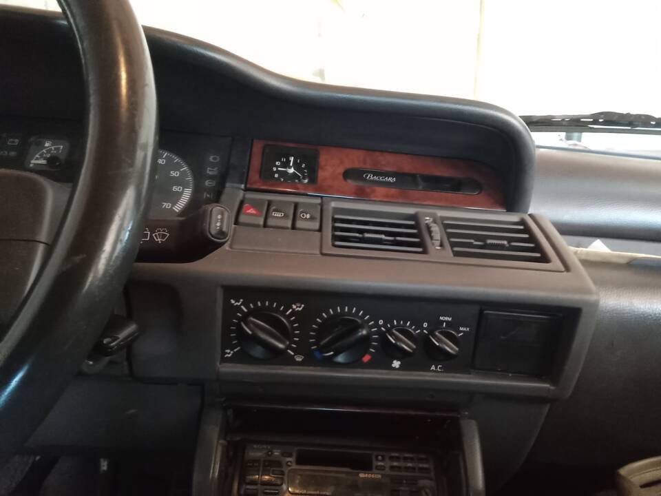 Immagine 7/10 di Renault Clio I 1.8 RSi (1994)