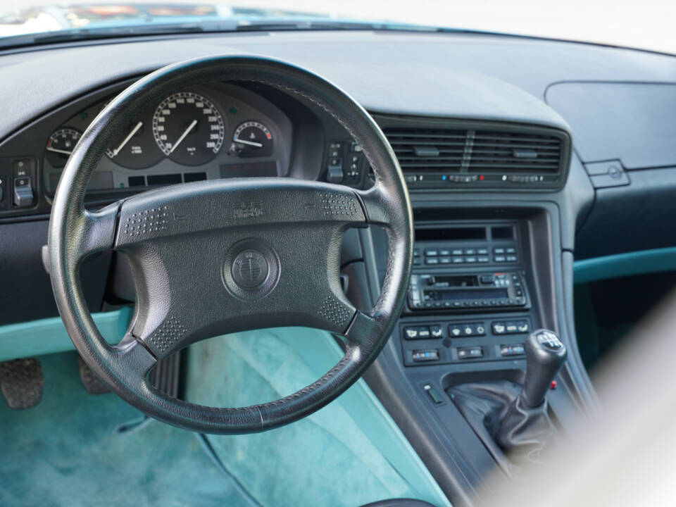 Image 9/50 of BMW 850Ci (1994)