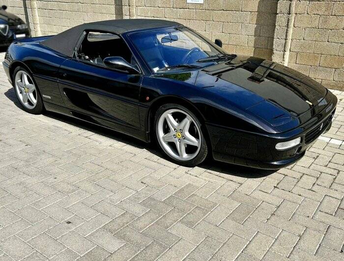 Image 4/7 de Ferrari F 355 Spider (1999)