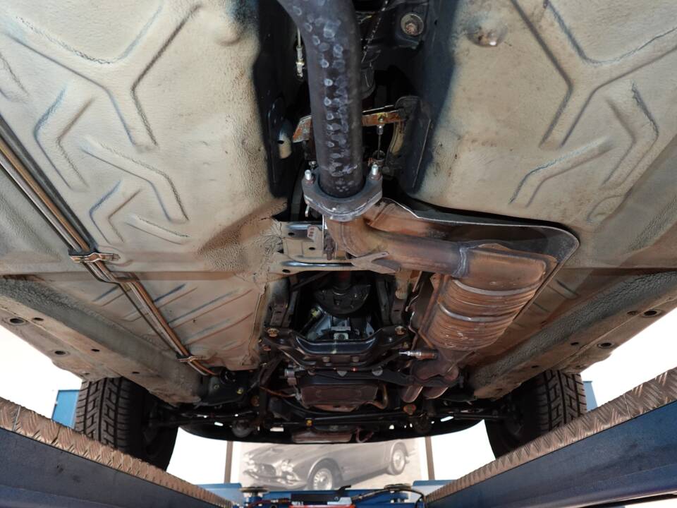 Bild 47/57 von Mercedes-Benz 230 CE (1980)