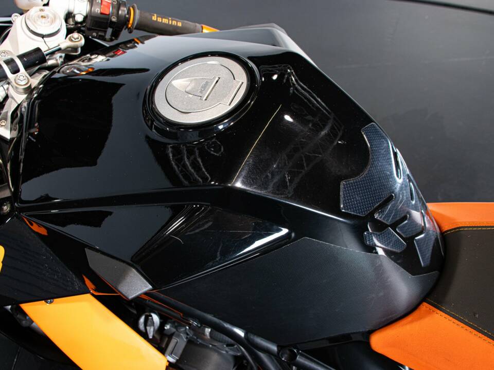 Bild 19/50 von KTM DUMMY (2011)