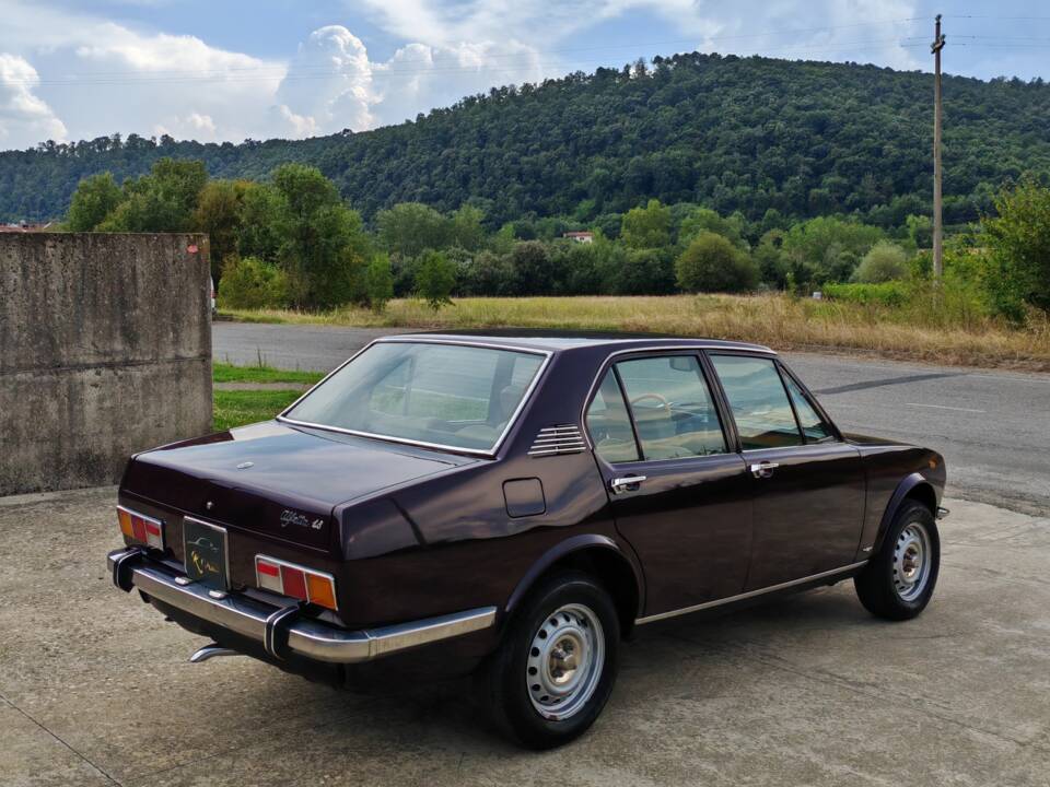 Image 4/48 of Alfa Romeo Alfetta 1.8 (1972)