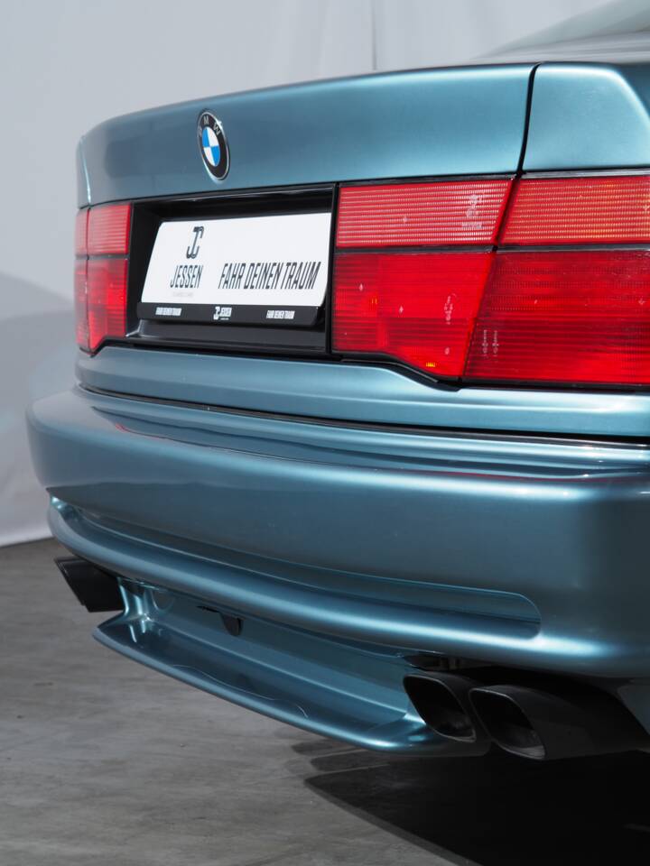 Image 27/59 of BMW 850Ci (1994)